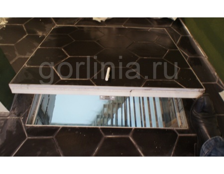 Напольный люк АМО 900п*800